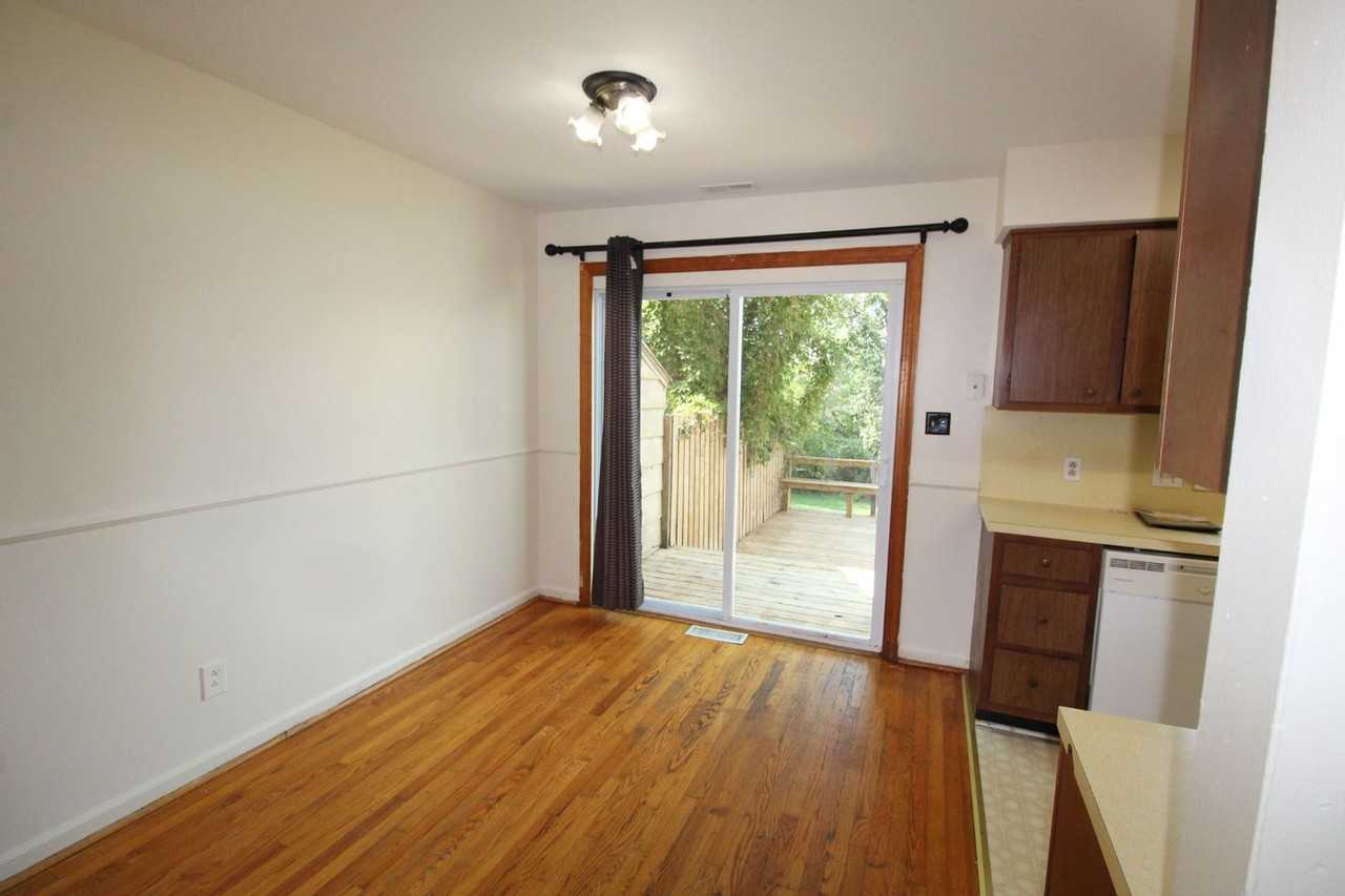 1331 Devon Ln - Photo 7 of 24