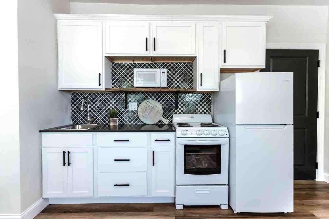 Elm Haven Place - Photo 7 of 12