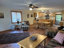 featured image of 1828 1828 6 Parkland Dr #3