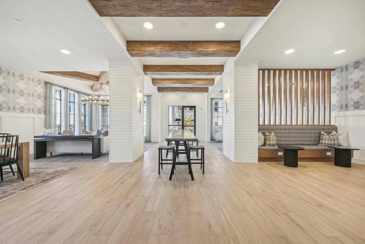 Atwater - Photo 7 of 25