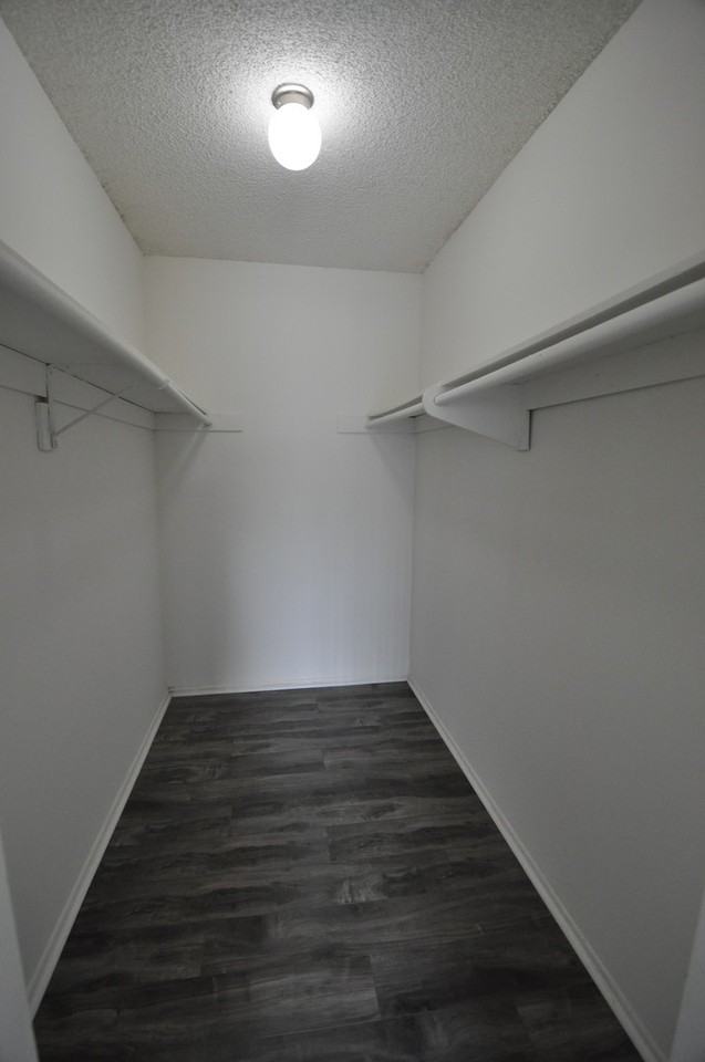 13800 - Photo 7 of 27