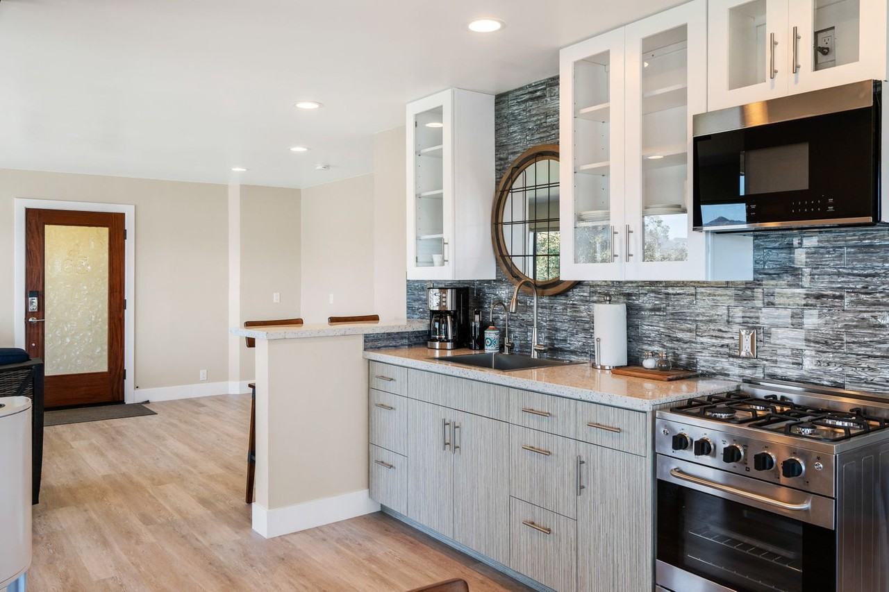 1163 6th Street - Photo 2 of 13