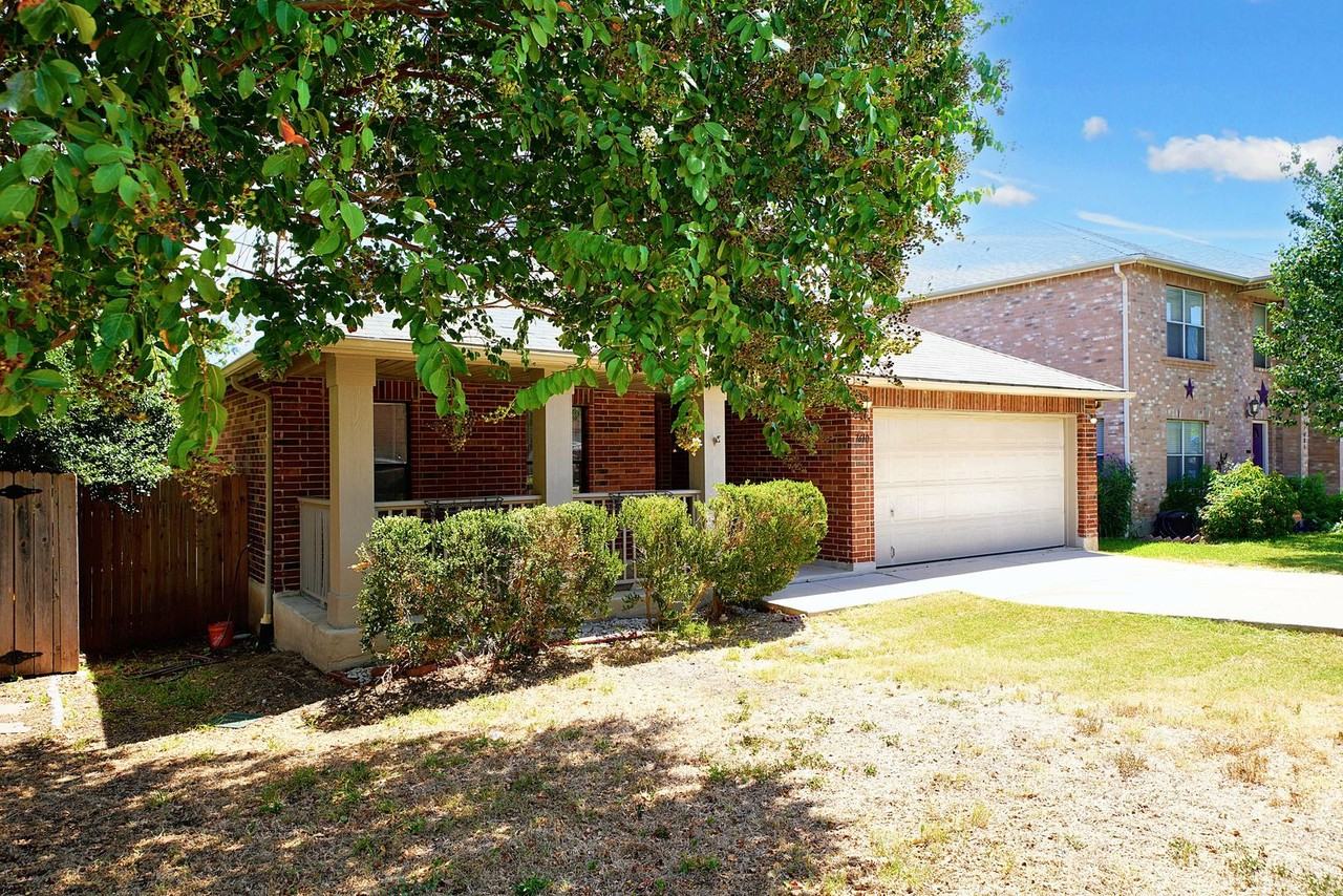 7610 Gander Park - Photo 3 of 36