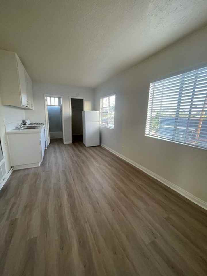 5505 Cherry Ave #7 - Photo 3 of 6