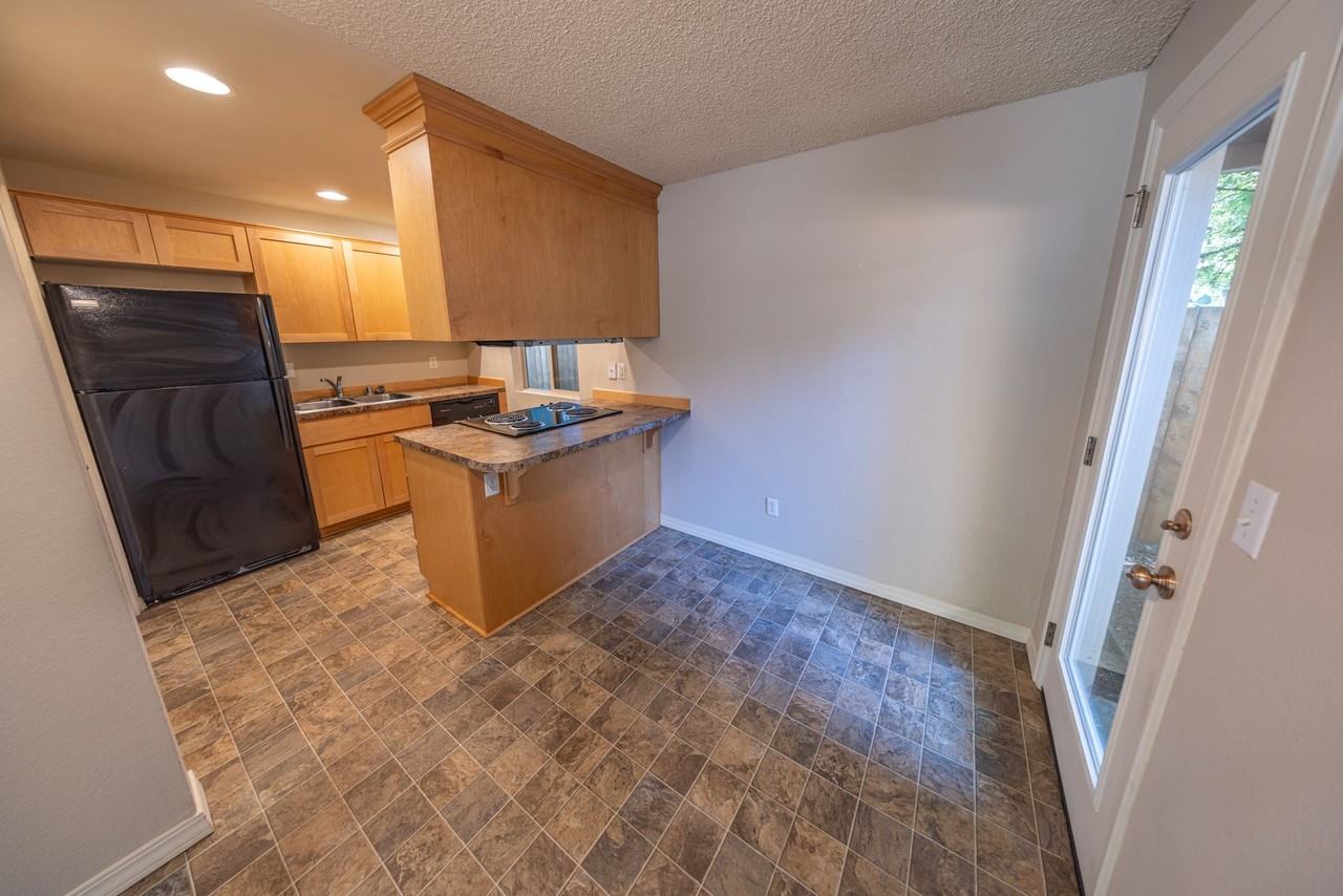 3600 A St #13 - Photo 3 of 14