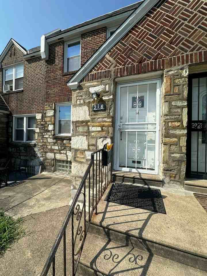 216 E Cheltenham Ave - Photo 3 of 20