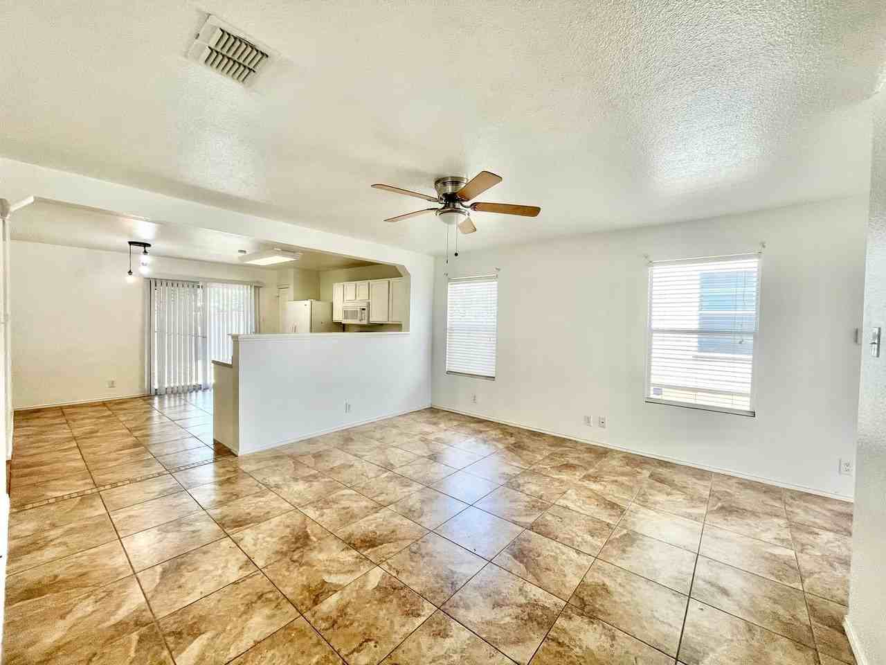 25347 Longbranch Run - Photo 5 of 21