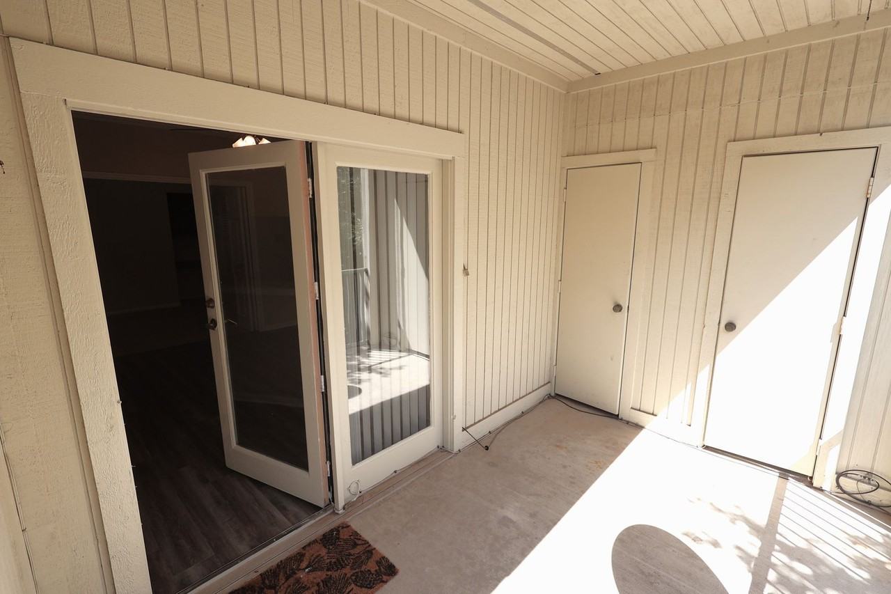 3840 Far West Blvd - Photo 4 of 20