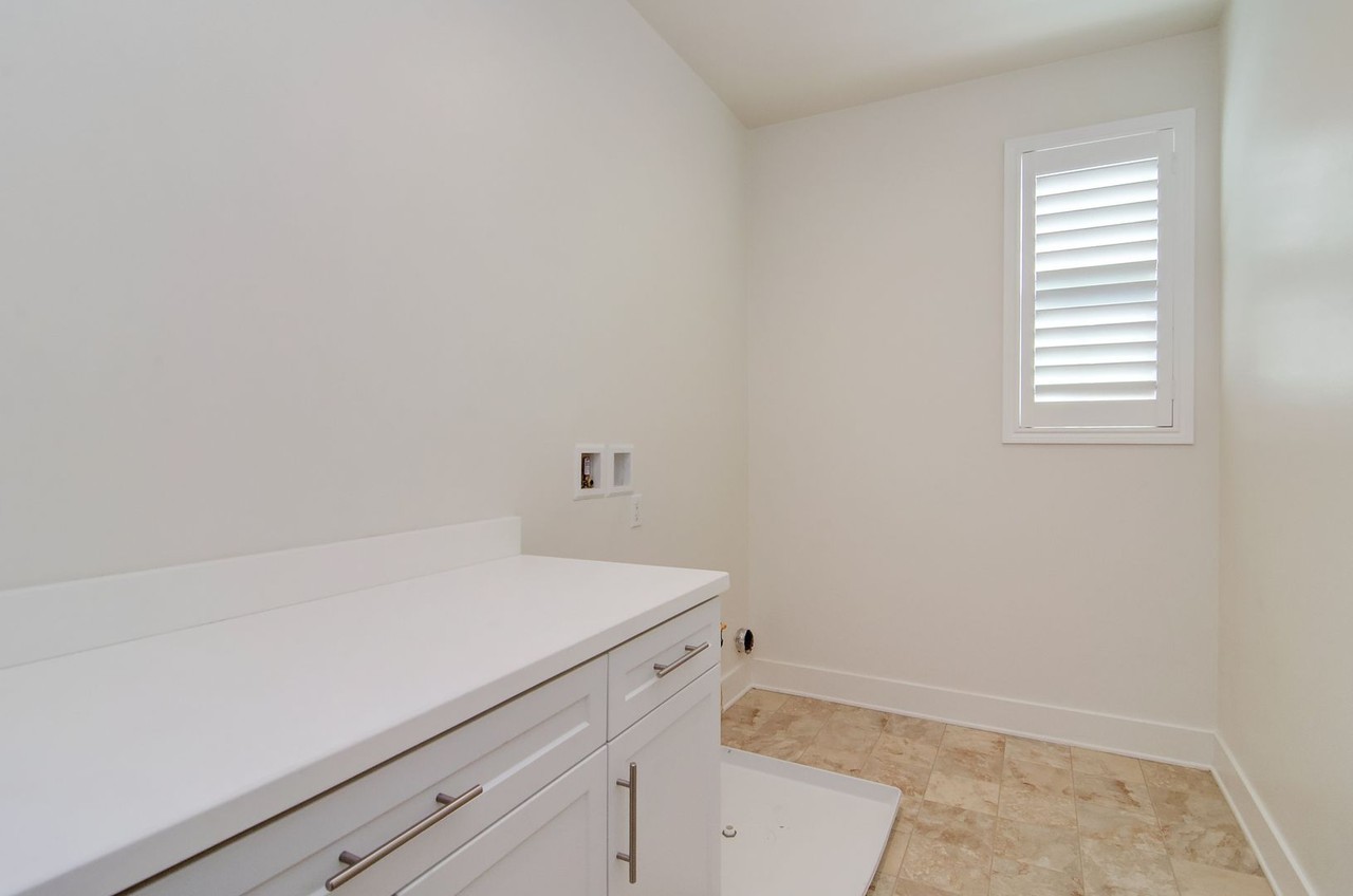 503 W Tribella Ct - Photo 7 of 21