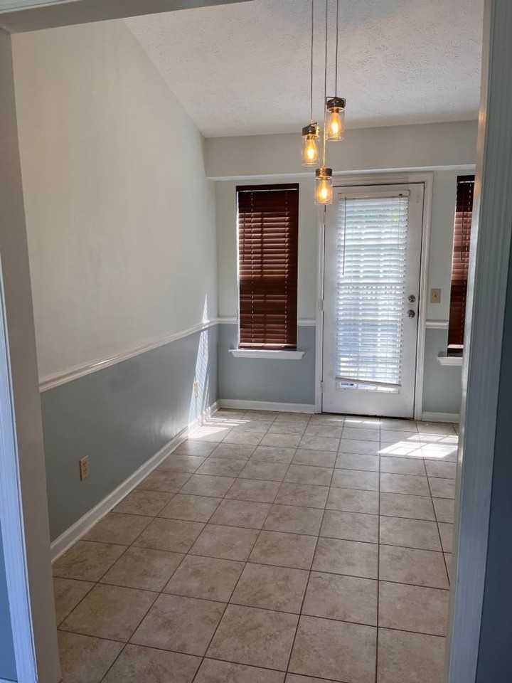 308 Vernon Traylor Dr - Photo 6 of 15