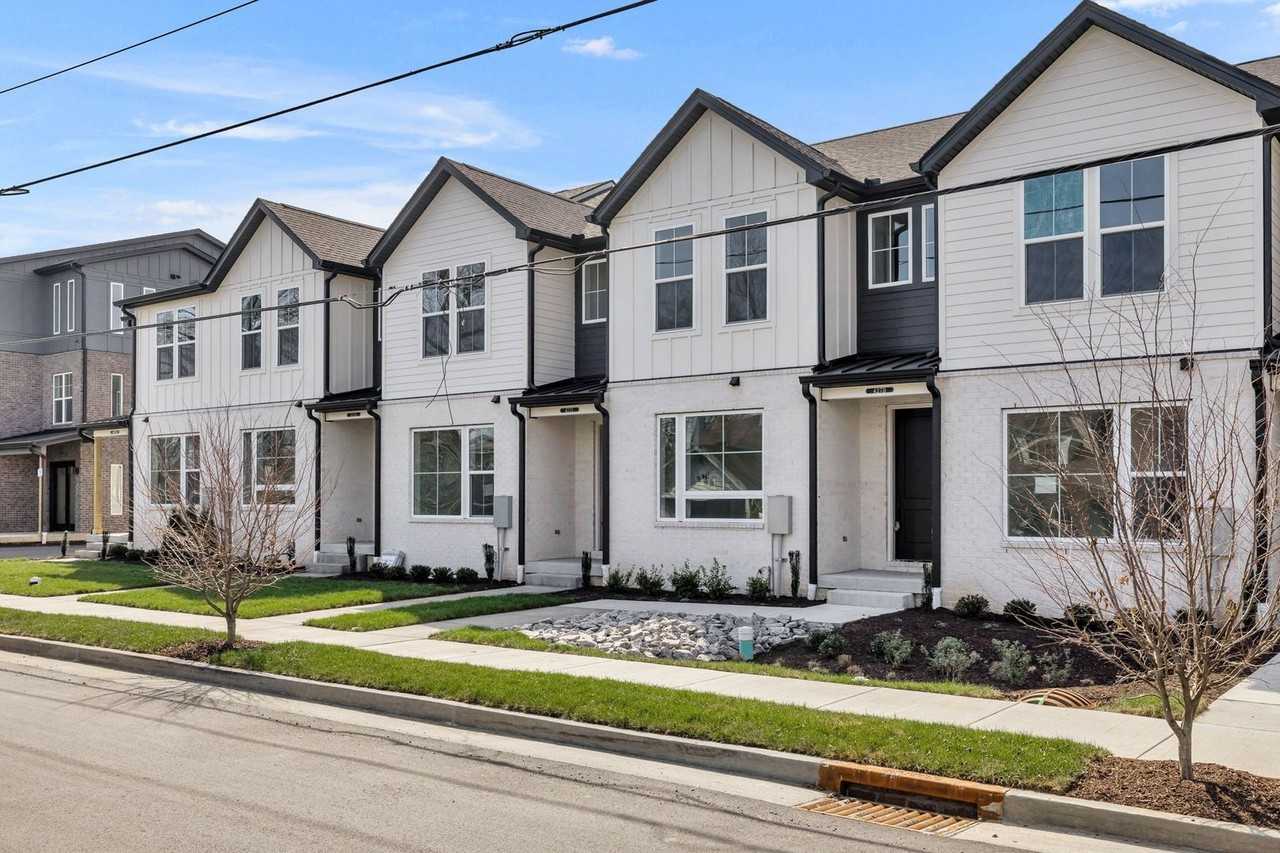 427 Veritas Street - Photo 2 of 50