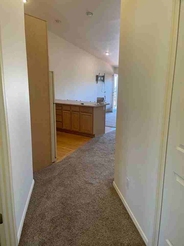 1712 Ruby View Dr - Photo 3 of 12