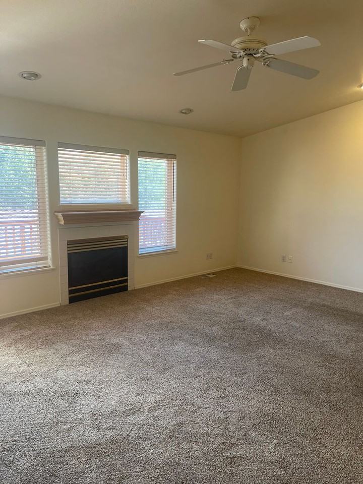 1712 Ruby View Dr - Photo 5 of 12