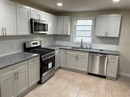 featured image of 205 Ridge St #2