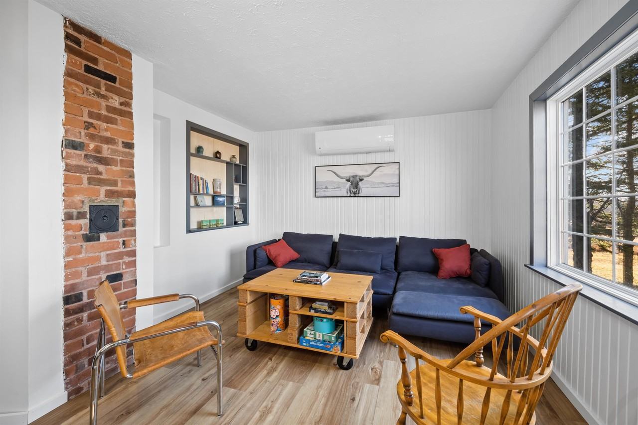 6718 Prince Edward Island 19 #1 - Photo 3 of 26