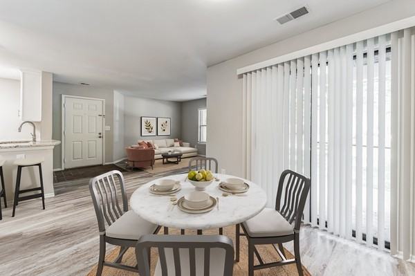 Eagle Rock Apartments at Columbia - Photo 7 of 50