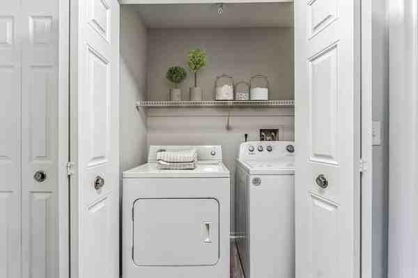 Eagle Rock Apartments at Columbia - Photo 6 of 29