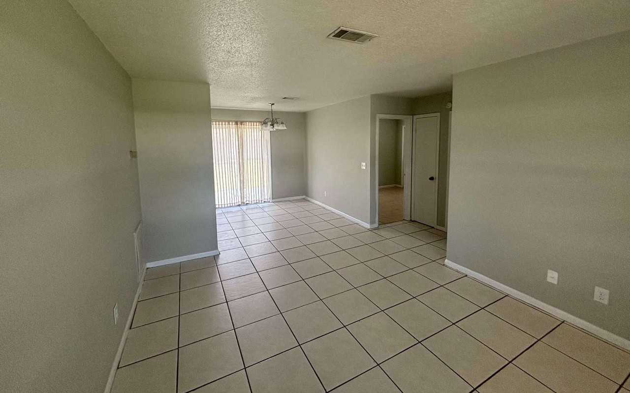 3851 Northwest Archer Street - Photo 3 of 7