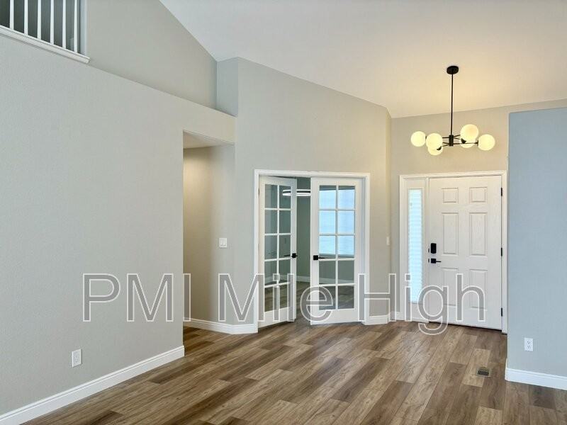 3212 Cimarron Pl - Photo 2 of 39