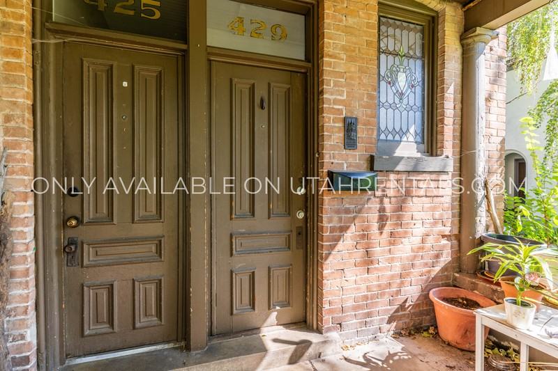 429 E Center St #429 - Photo 5 of 16