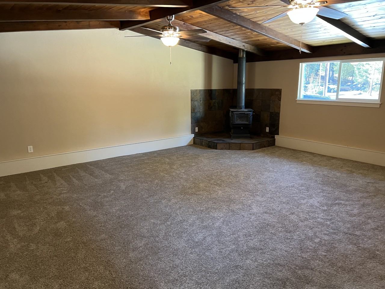 1536 N Old Stage Rd - Photo 2 of 20