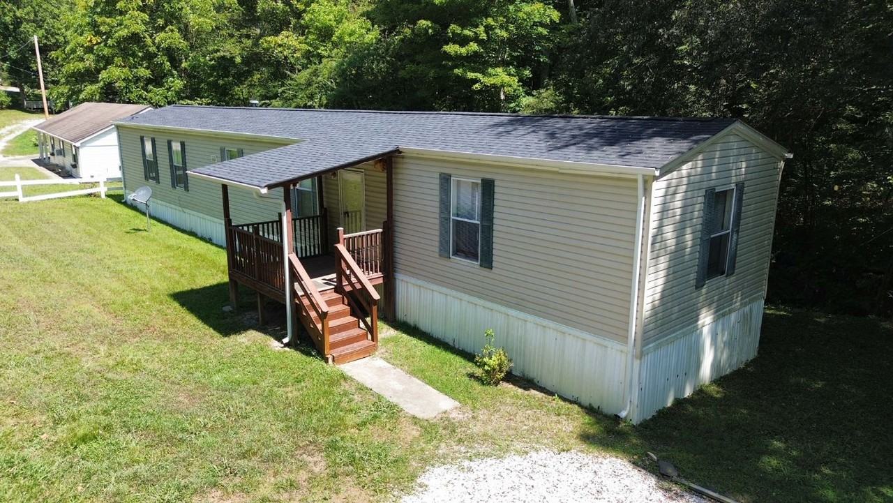 1122 Je Sartain Rd - Photo 3 of 27