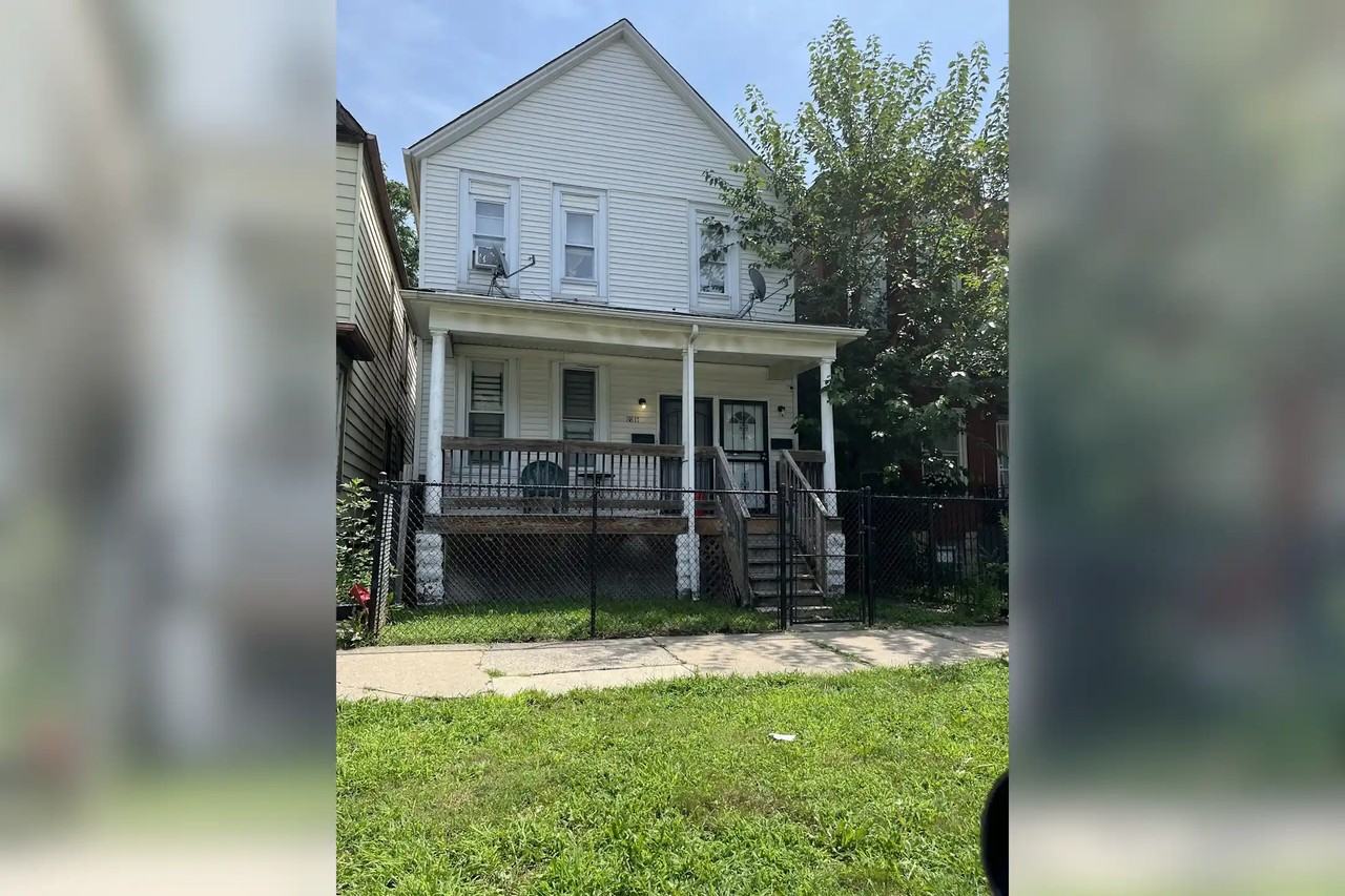 11817 S Sangamon St Unit 1 - Photo 3 of 7