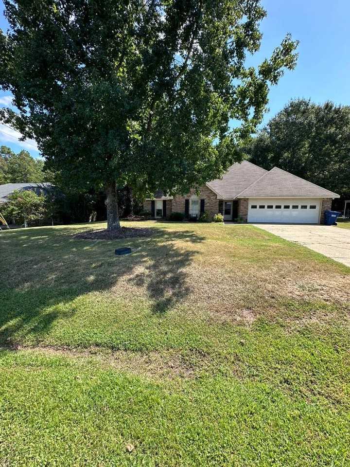 254 Lee Road 309 - Photo 2 of 28