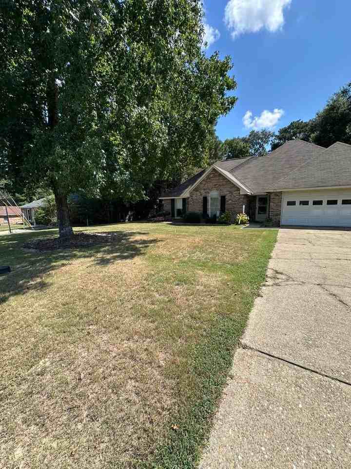 254 Lee Road 309 - Photo 3 of 28