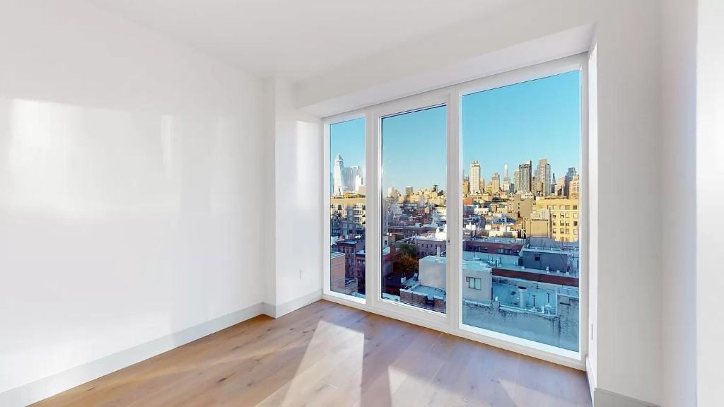 W 14th St #11A - Photo 3 of 12