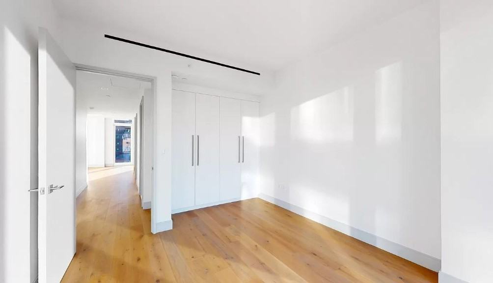 W 14th St #11A - Photo 4 of 12