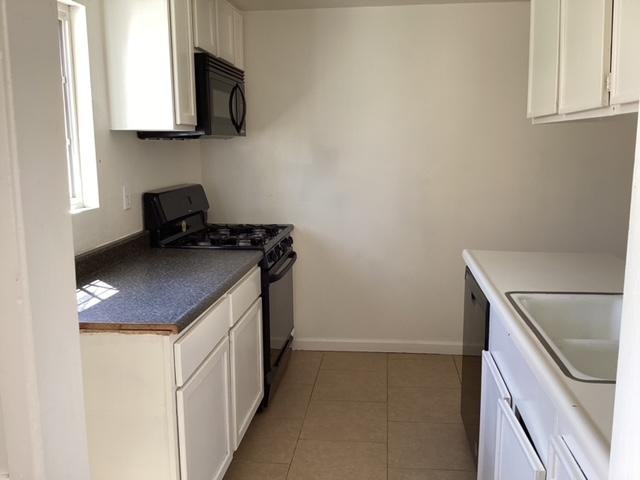 43615 Stanridge Ave - Photo 7 of 31