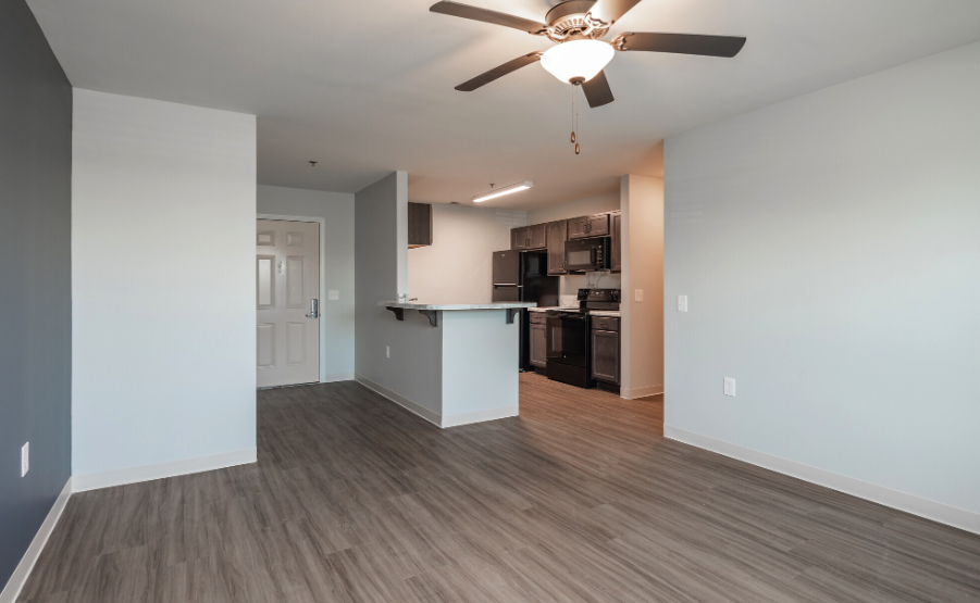 Emmas Rose 55+ - Photo 2 of 60