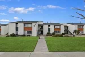 featured image of 557 Tramway Blvd Ne