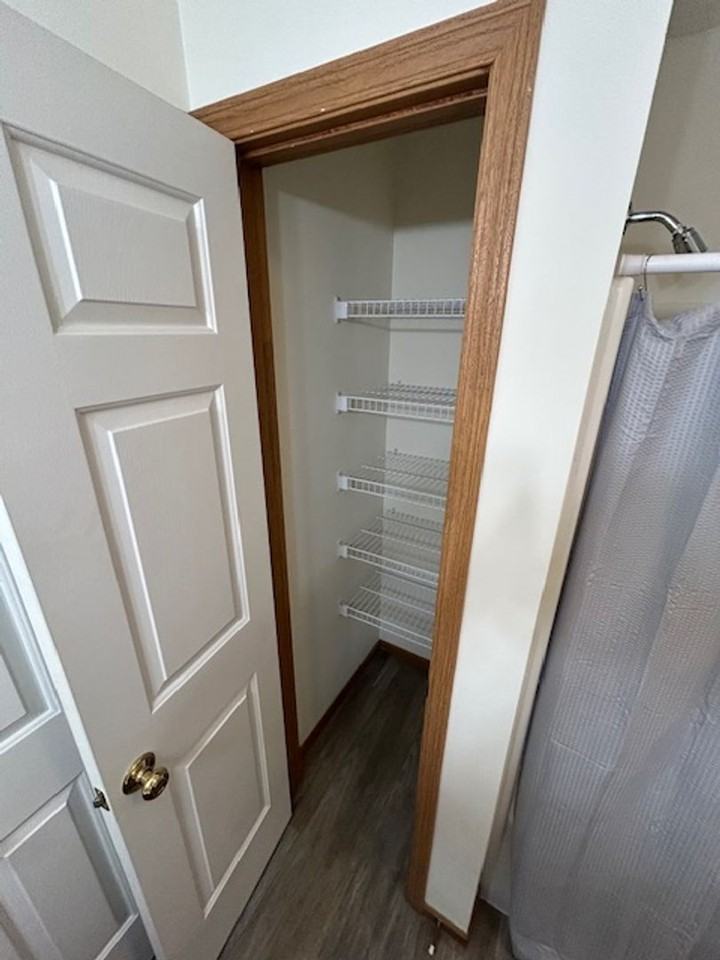 1340 Wayne St - Photo 6 of 16