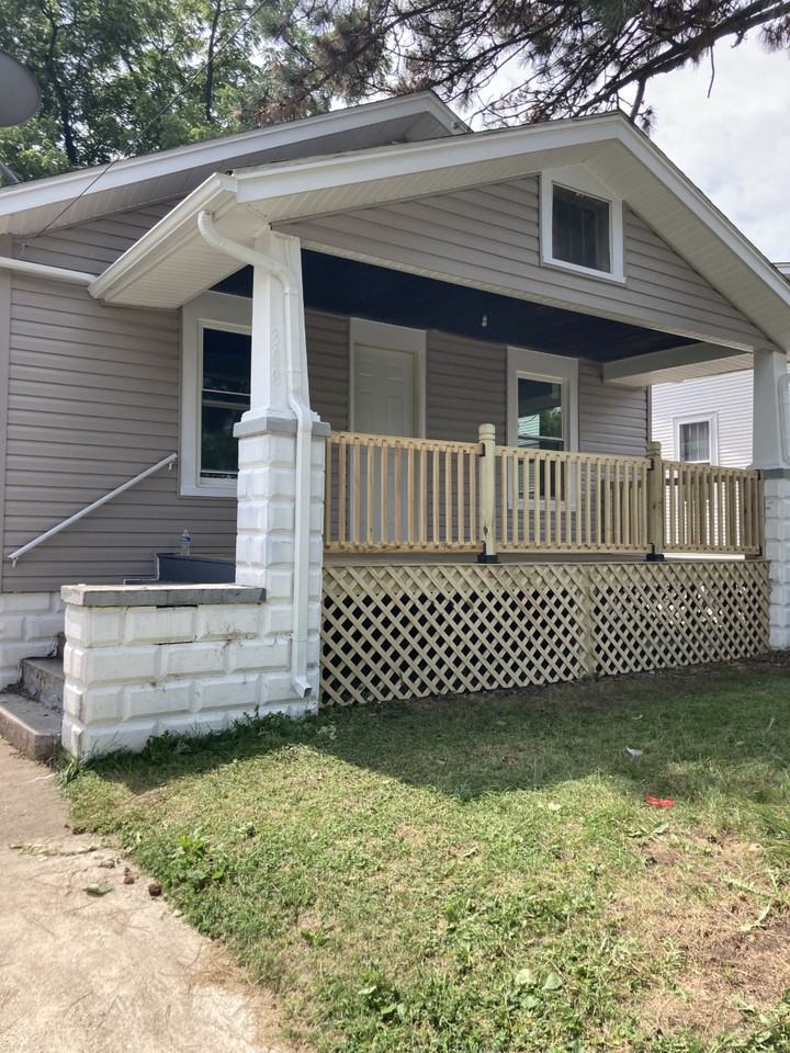 308 East Virginia Avenue - Photo 2 of 12