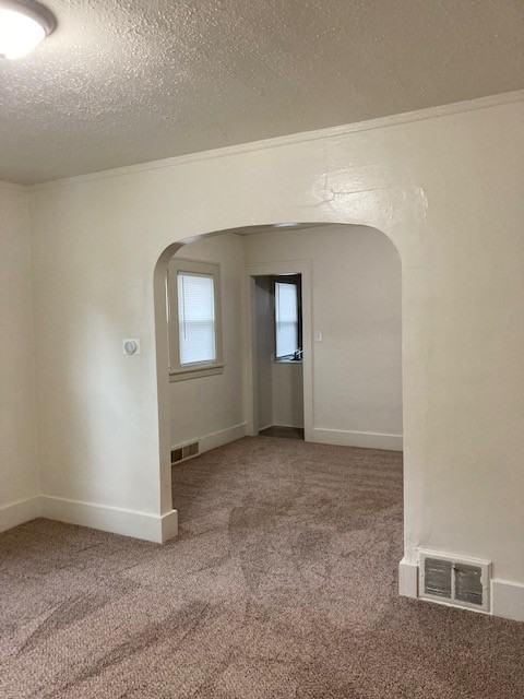 308 East Virginia Avenue - Photo 5 of 12