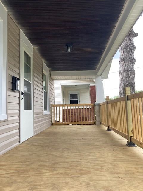 308 East Virginia Avenue - Photo 3 of 12