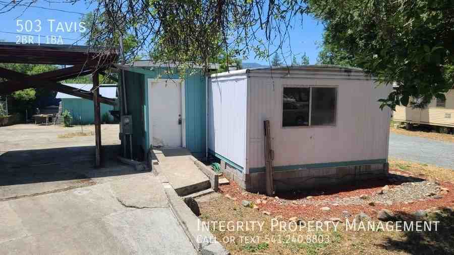 503 Tavis Dr - Photo 2 of 17