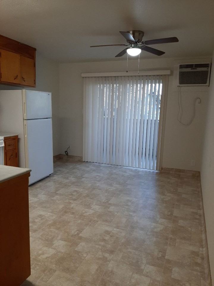 NEPLUS COURT - Photo 3 of 14