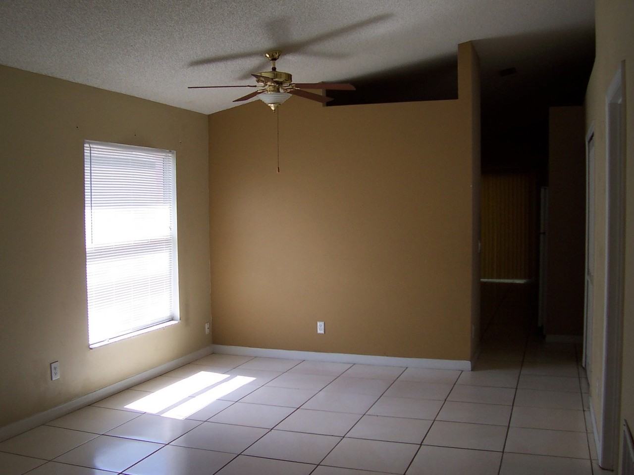 982 Little Creek Rd - Photo 2 of 12