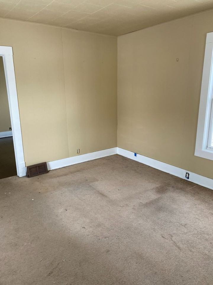 1512 Stower St - Photo 3 of 7