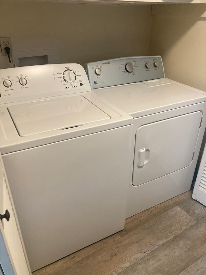 1502 Benjamin Pkwy Apt D - Photo 7 of 13