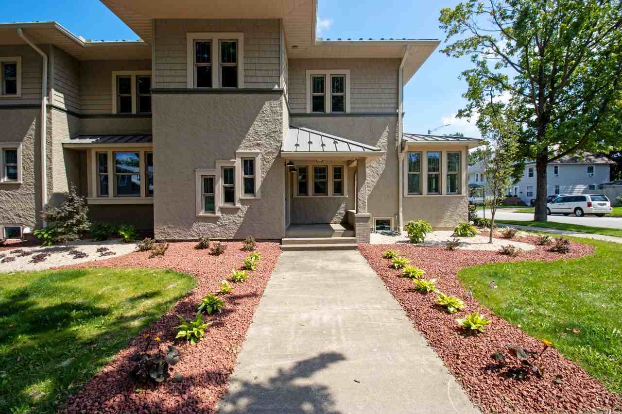 424 N Main St - Photo 2 of 29