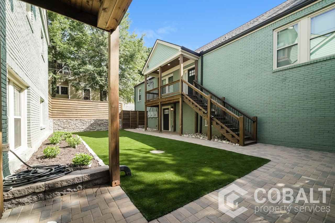 631 Seminole Ave Ne #B - Photo 7 of 31