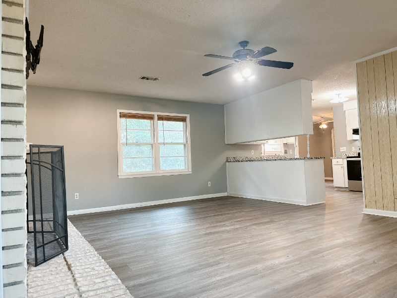 233 Markwood Dr - Photo 7 of 26