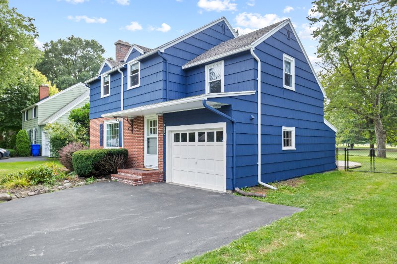 166 Ridgemont Dr - Photo 3 of 40