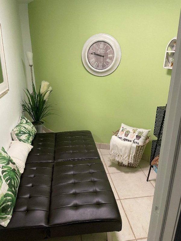 21 Seabreeze Dr #21 - Photo 3 of 10