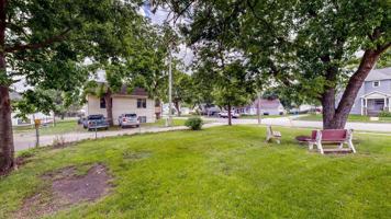 featured image of 620 2nd Ave Nw #A