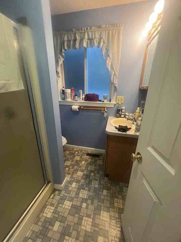 153 Lowell Rd #NA - Photo 3 of 6